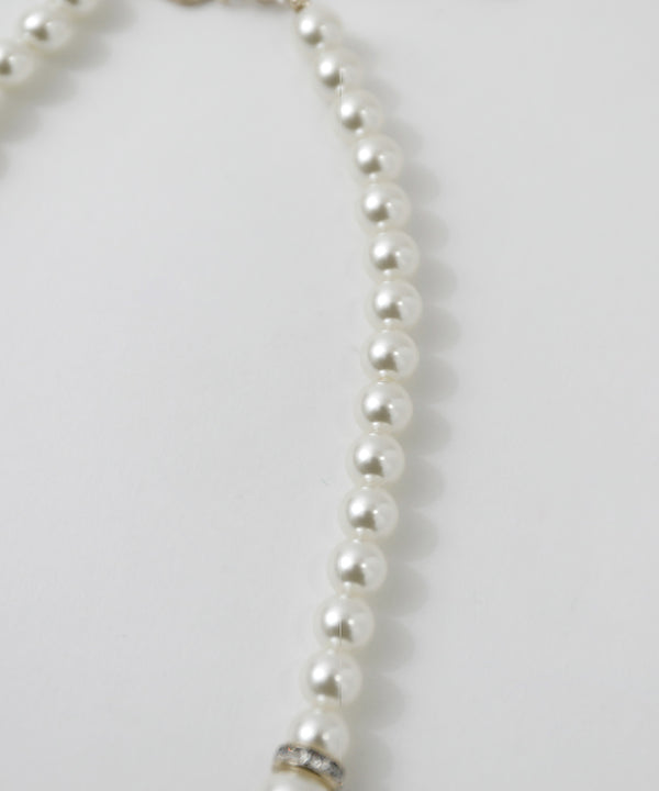 {"color":"\u30d9\u30fc\u30b8\u30e5","info":""}