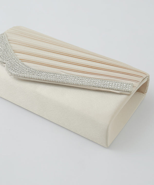 niana アシンメトリープリーツクラッチバッグ