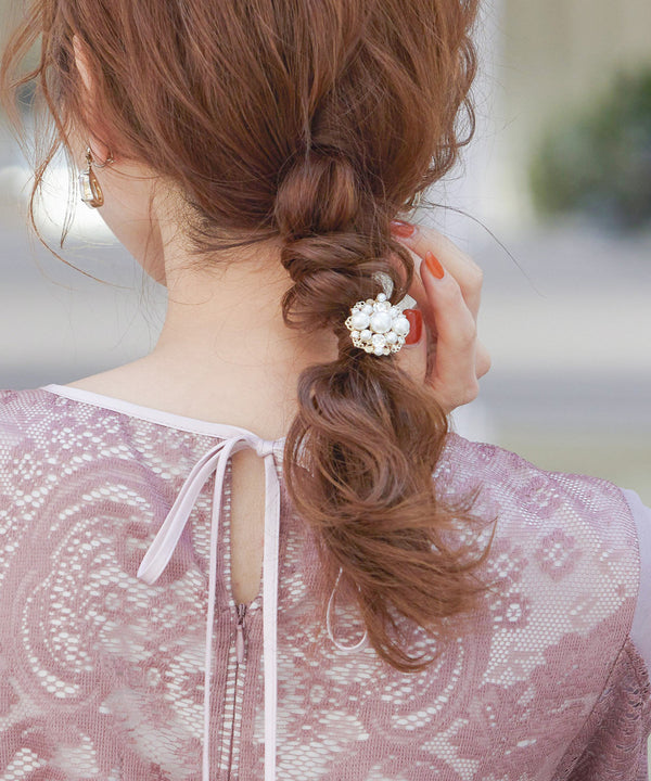 {"color":"\u30d9\u30fc\u30b8\u30e5","info":"model\uff1aH163cm size\uff1aF"}