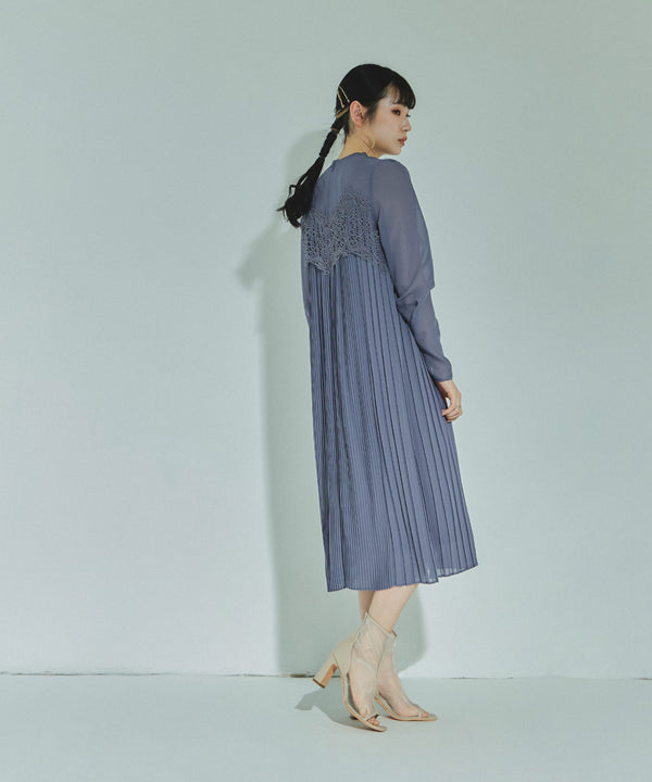 {"color":"\u30b0\u30ec\u30a4\u30c3\u30b7\u30e5\u30d6\u30eb\u30fc","info":"model\uff1aH160cm size\uff1aM"}