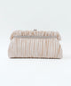 niana フリルプリーツがま口クラッチバッグ ベージュ
