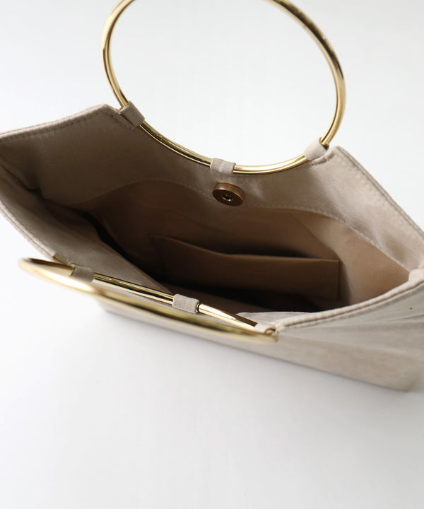 niana ソフトスウェード風サークルリング使いクラッチバッグ ベージュ