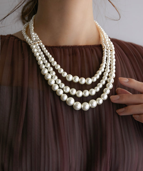 {"color":"\u30b4\u30fc\u30eb\u30c9","info":""}