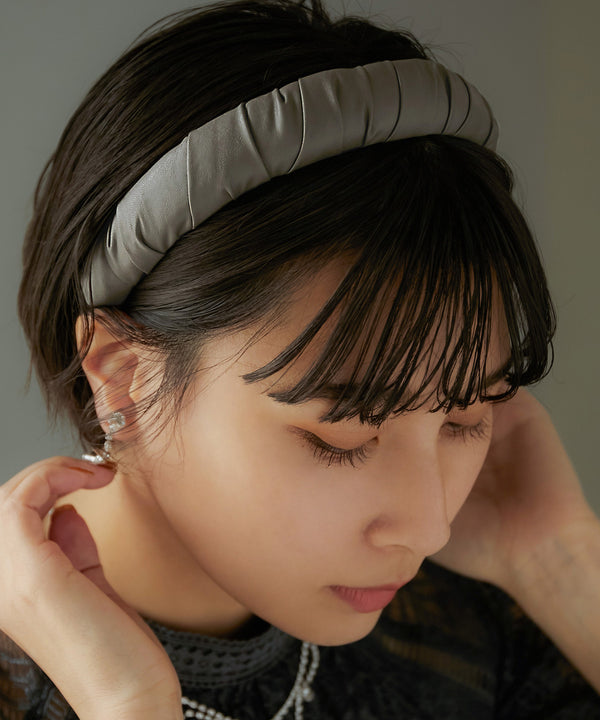 niana 合皮ギャザーカチューシャ カーキ