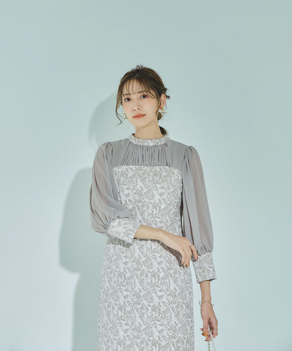 {"color":"\u30b0\u30ec\u30fc","info":"model\uff1aH165cm size\uff1aM"}