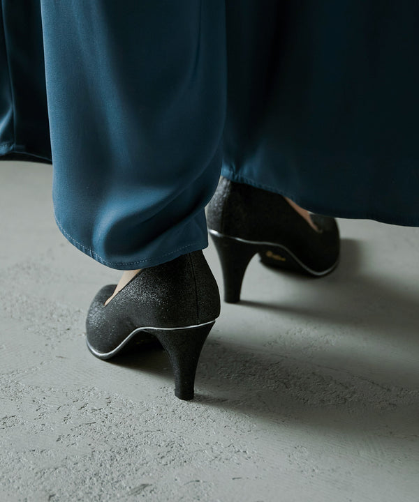 niana 日本製グリッターパンプス ブラック