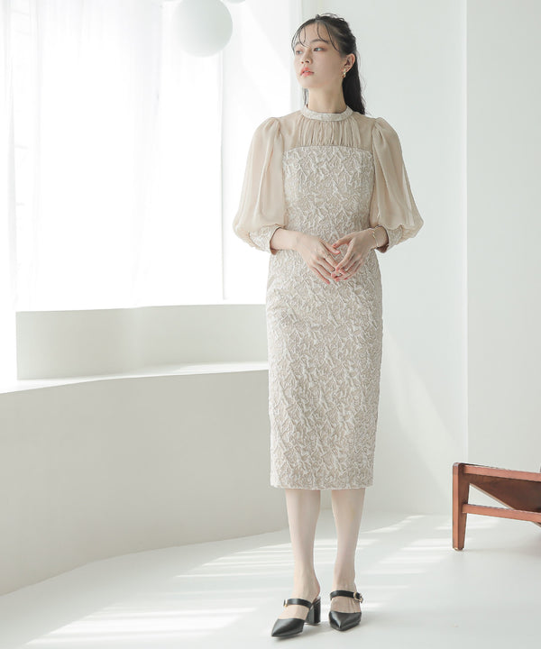 {"color":"\u30d9\u30fc\u30b8\u30e5","info":"model\uff1aH168cm size\uff1aM"}