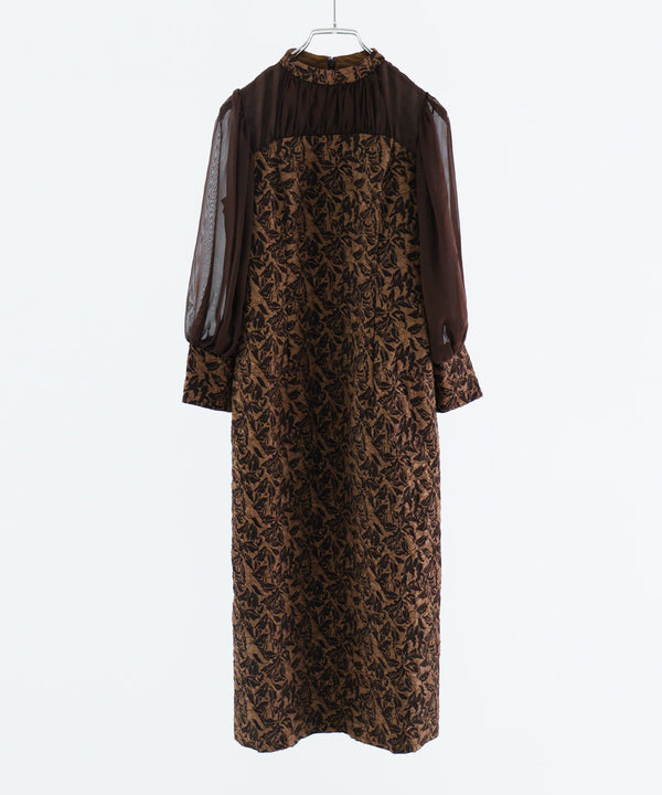 {"color":"\u30c0\u30fc\u30af\u30d6\u30e9\u30a6\u30f3","info":""}