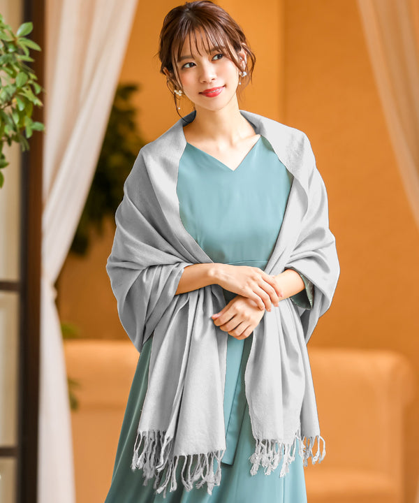 {"color":"\u30b0\u30ec\u30fc","info":"model\uff1aH164cm size\uff1aF"}