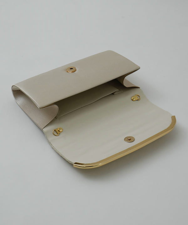 niana U字プレートパーティバッグ ベージュ