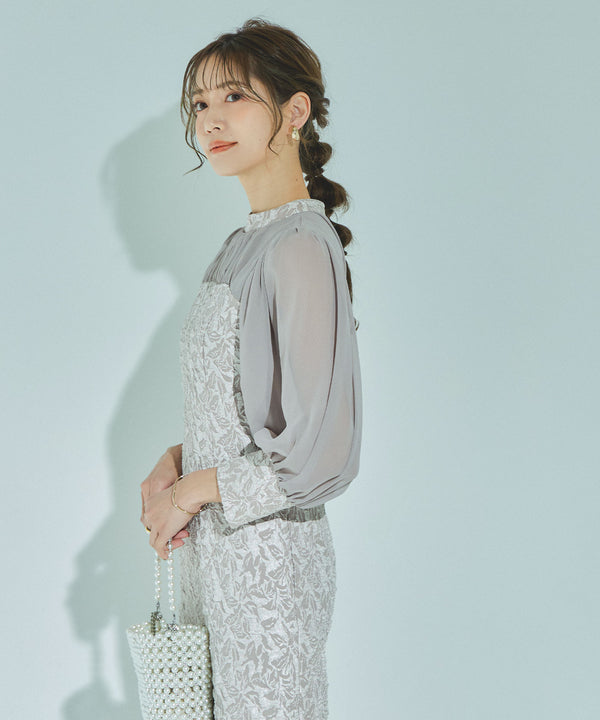 {"color":"\u30b0\u30ec\u30fc","info":"model\uff1aH165cm size\uff1aM"}