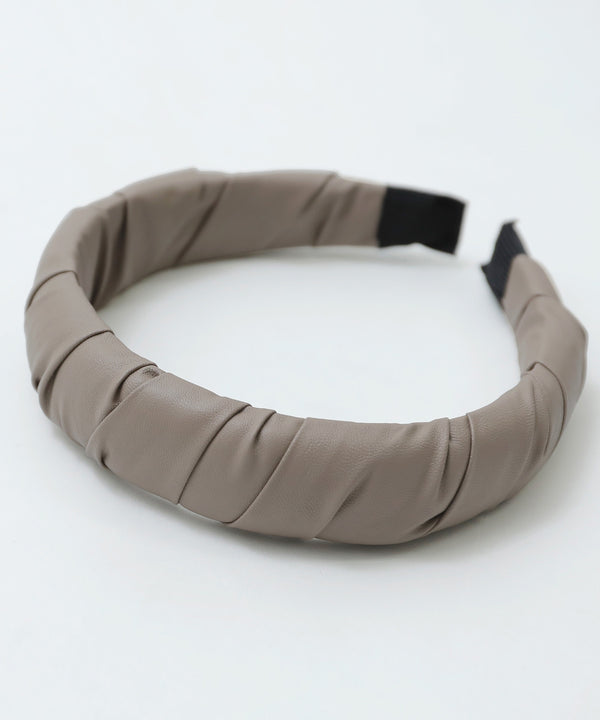 niana 合皮ギャザーカチューシャ