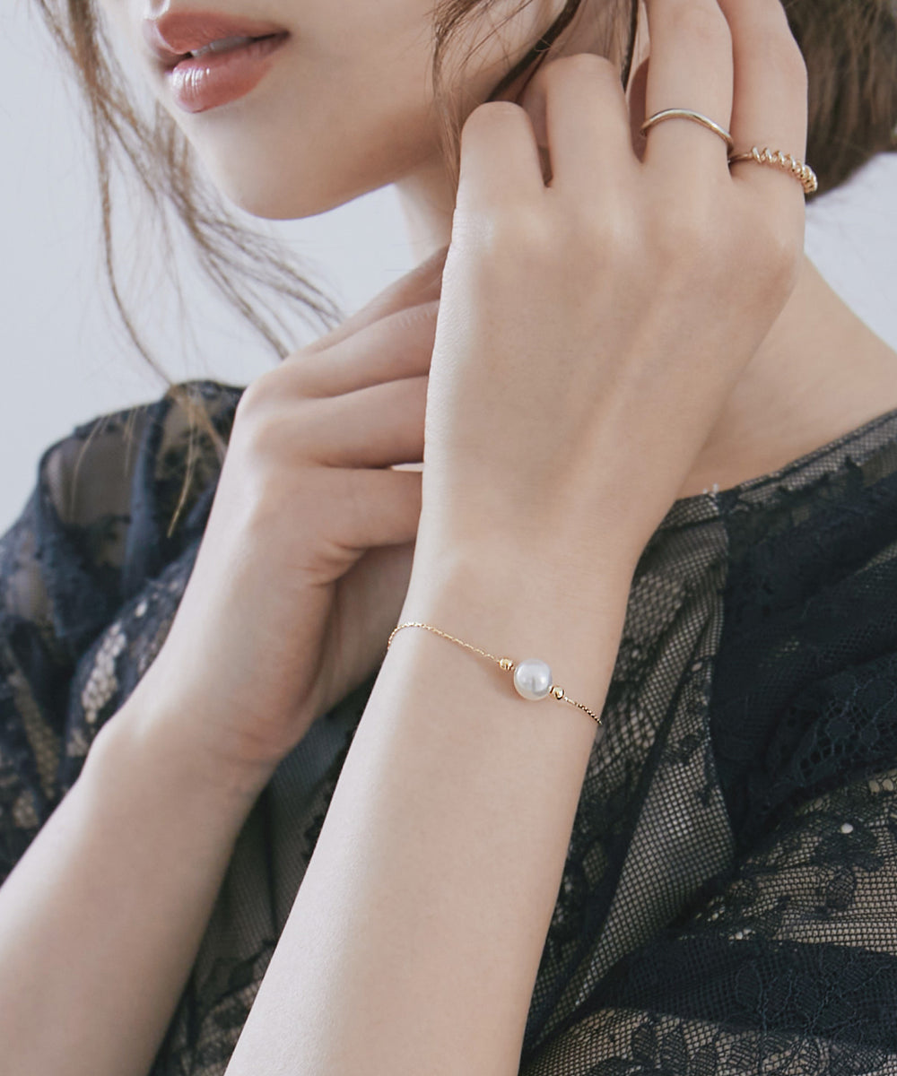 超美品 エステール パール3連ブレスレット