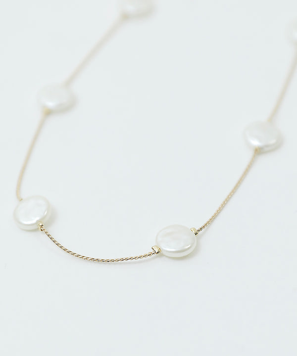 niana フラットパールネックレス ゴールド