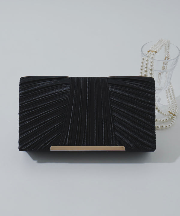 niana サテンプリーツパーティバッグ ブラック