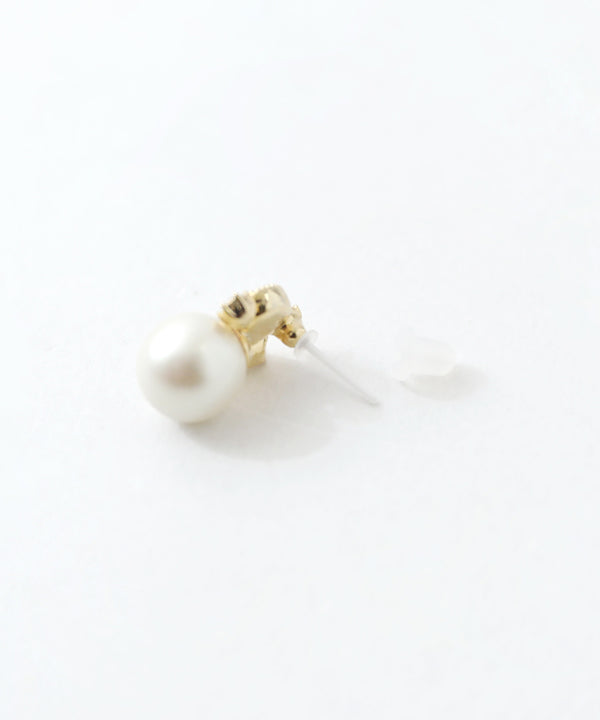 niana クリスタルビジューパールセラミックピアス ゴールド