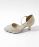 niana シャイニーサテンストラップ付パンプス ベージュ