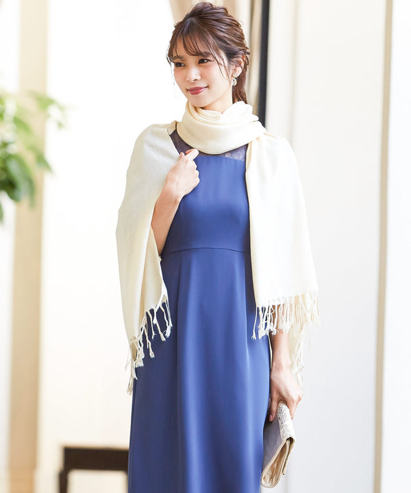 {"color":"\u30e9\u30a4\u30c8\u30d9\u30fc\u30b8\u30e5","info":""}