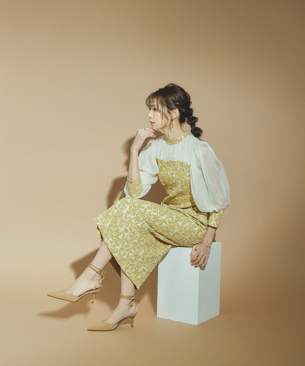 {"color":"\u30a4\u30a8\u30ed\u30fc","info":"model\uff1aH165cm size\uff1aM"}