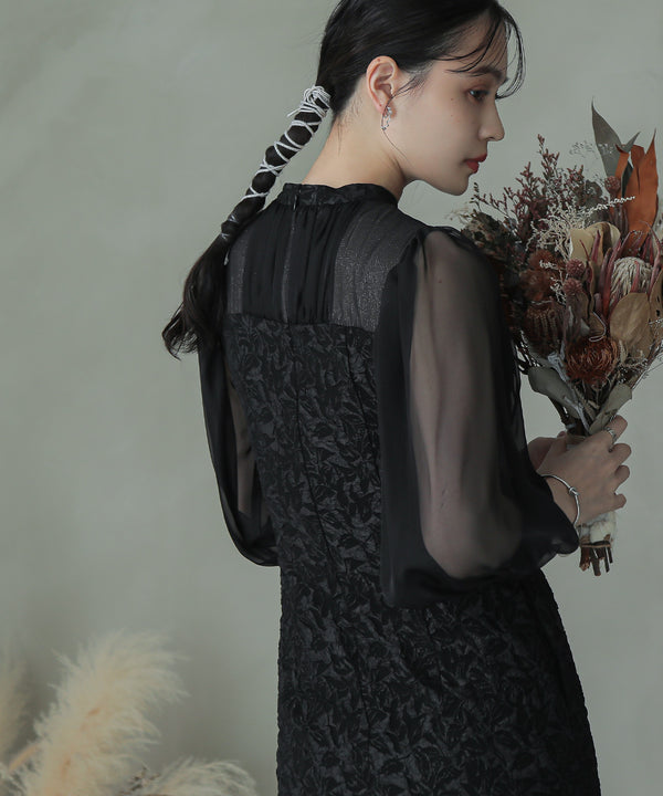 {"color":"\u30d6\u30e9\u30c3\u30af","info":"model\uff1aH168cm size\uff1aM"}