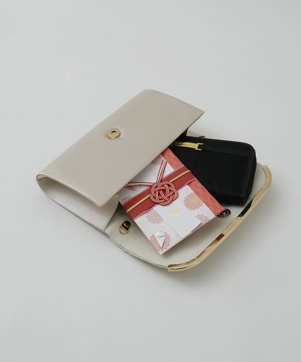 niana U字プレートパーティバッグ