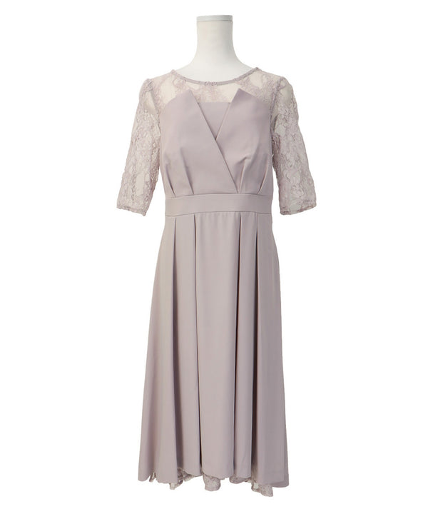 {"color":"\u30e9\u30d9\u30f3\u30c0\u30fc","info":""}