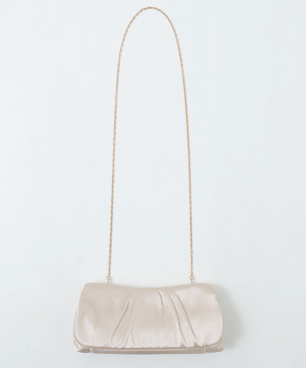 niana サテンクラッチバッグ