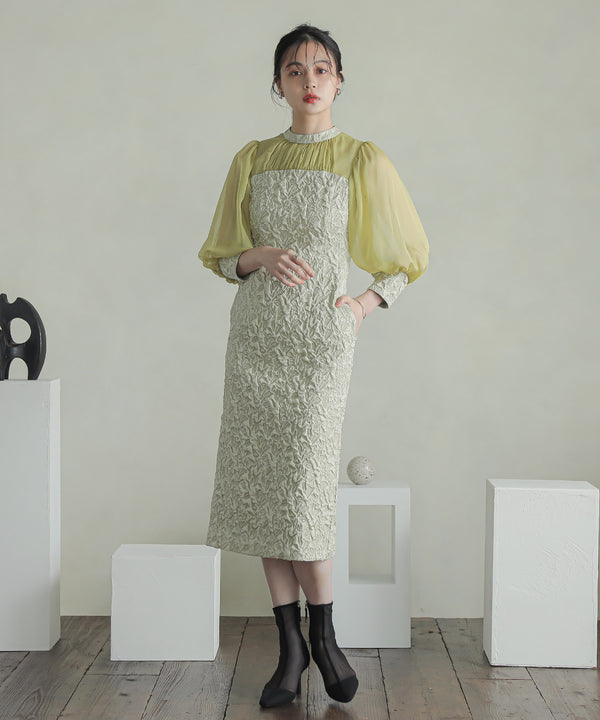 {"color":"\u30de\u30b9\u30ab\u30c3\u30c8\u30b0\u30ea\u30fc\u30f3","info":"model\uff1aH168cm size\uff1aM"}