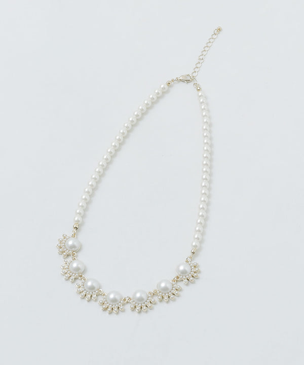 niana ガーデニアネックレス ベージュ