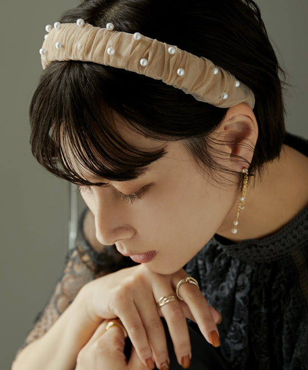 niana ラメチュールパールカチューシャ ベージュ