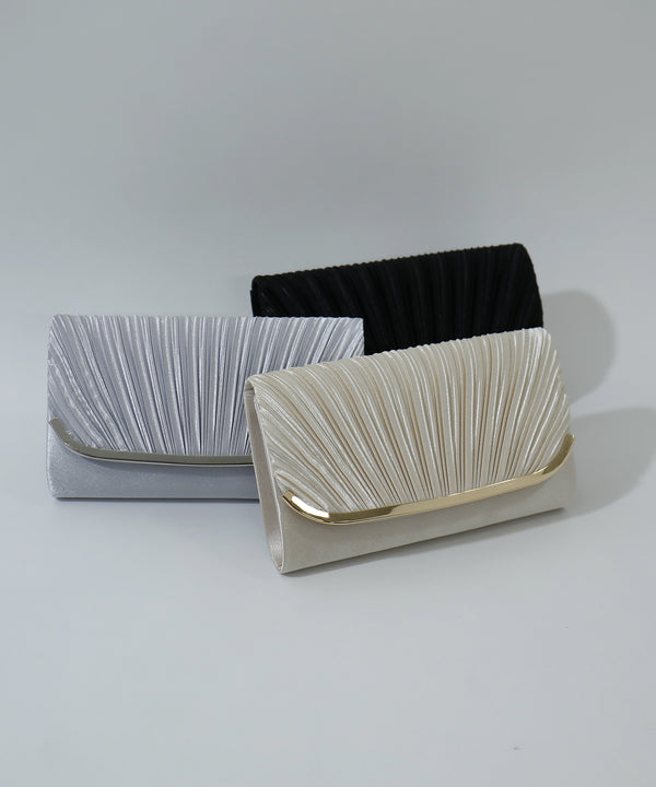 niana U字プレートパーティバッグ