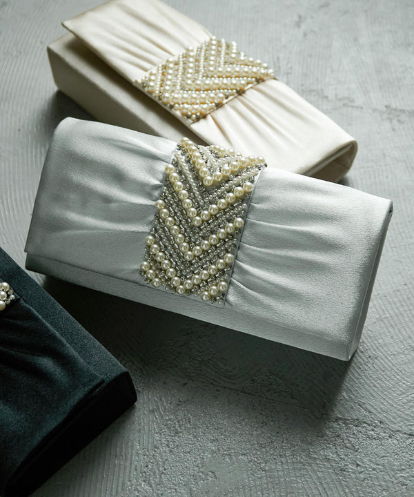 niana パール&ビジュークラッチバッグ シルバー