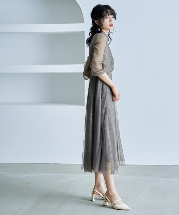 {"color":"\u30ab\u30fc\u30ad","info":"model\uff1aH167cm size\uff1aM"}