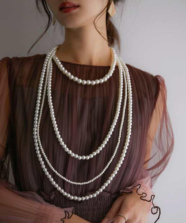 {"color":"\u30d6\u30e9\u30c3\u30af","info":""}