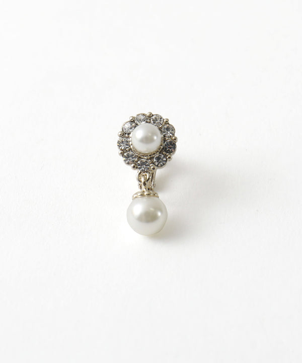 niana ダリアパールイヤリング ベージュ