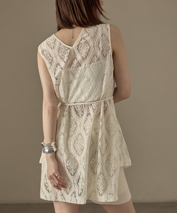 {"color":"\u30a2\u30a4\u30dc\u30ea\u30fc","info":"model\uff1aH158cm size\uff1aM"}