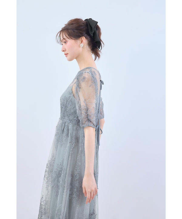 {"color":"\u30d6\u30eb\u30fc\u30b0\u30ec\u30fc","info":"model\uff1aH166cm size\uff1aM"}