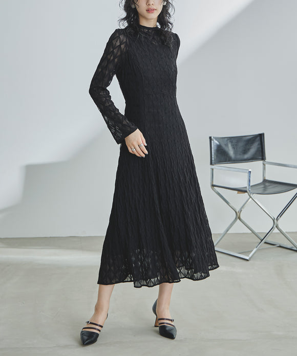 {"color":"\u30d6\u30e9\u30c3\u30af","info":"model\uff1aH167cm size\uff1aM"}