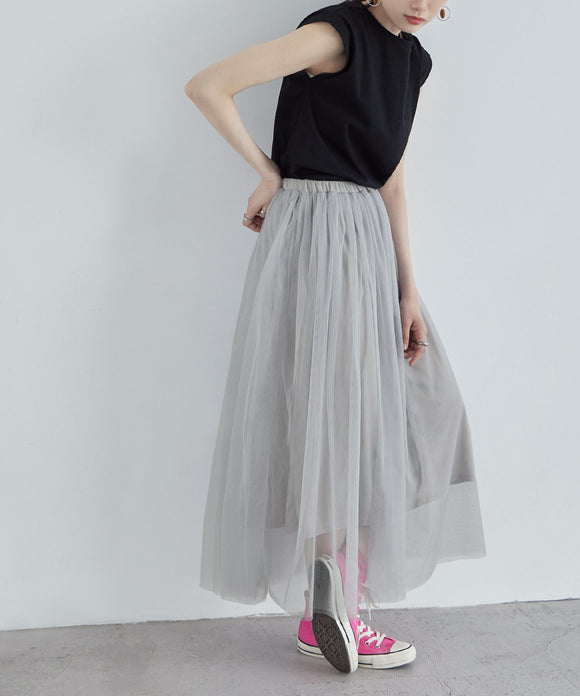 {"color":"\u30b0\u30ec\u30fc","info":"model\uff1aH170cm size\uff1aM"}