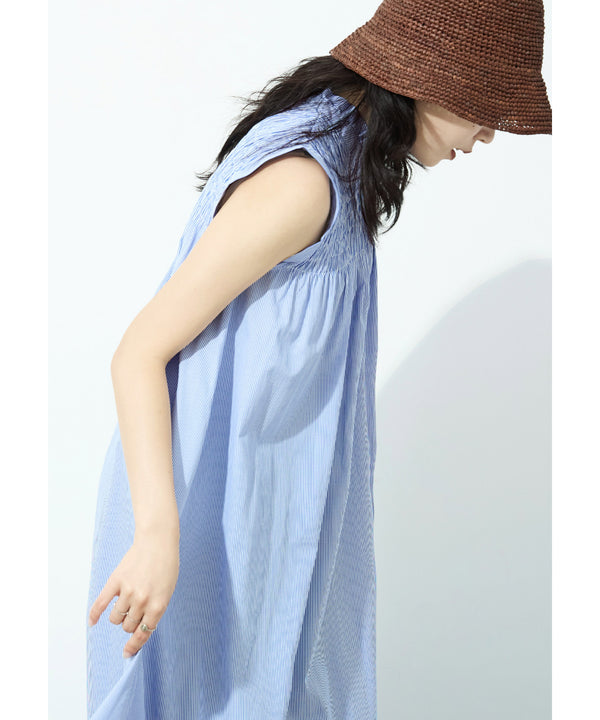 {"color":"\u30d6\u30eb\u30fc\u30b9\u30c8\u30e9\u30a4\u30d7","info":"model\uff1aH157cm size\uff1aM"}