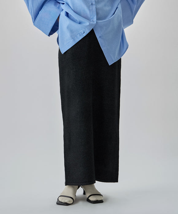 {"color":"\u30d6\u30e9\u30c3\u30af","info":"model\uff1aH166cm size\uff1aM"}
