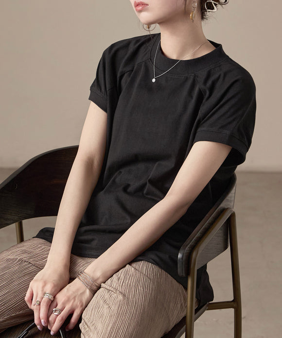 {"color":"\u30d6\u30e9\u30c3\u30af","info":"model\uff1aH158cm size\uff1aFREE"}