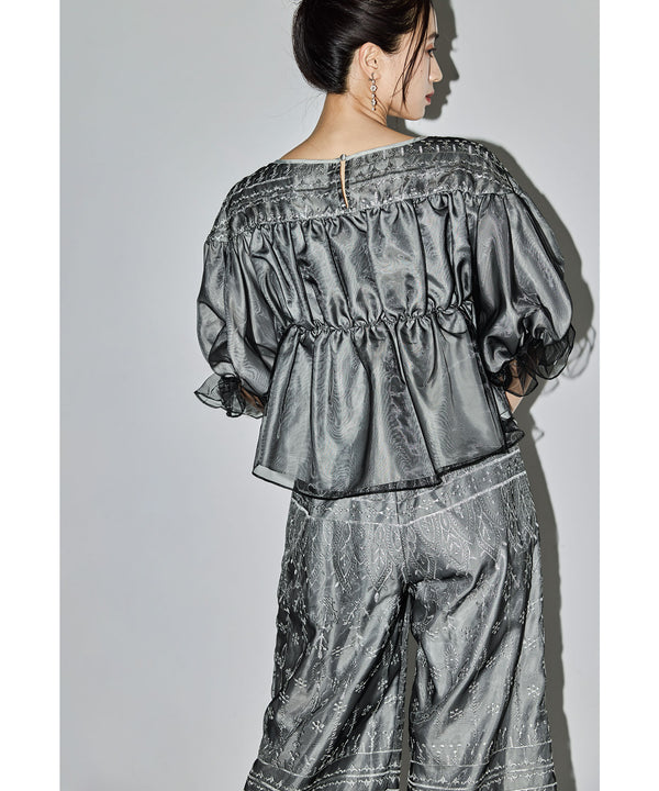 {"color":"\u30b7\u30eb\u30d0\u30fc","info":"model\uff1aH165cm size\uff1aM"}