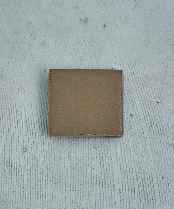 {"color":"\u30c8\u30fc\u30d7","info":""}