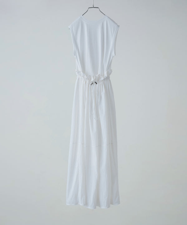 {"color":"\u30aa\u30d5\u30db\u30ef\u30a4\u30c8","info":""}