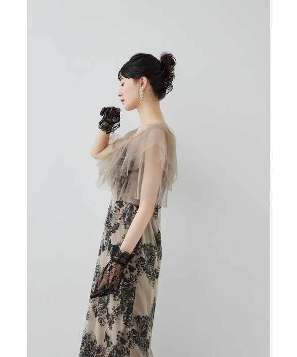 {"color":"\u30d9\u30fc\u30b8\u30e5","info":"model\uff1aH166cm size\uff1aM"}