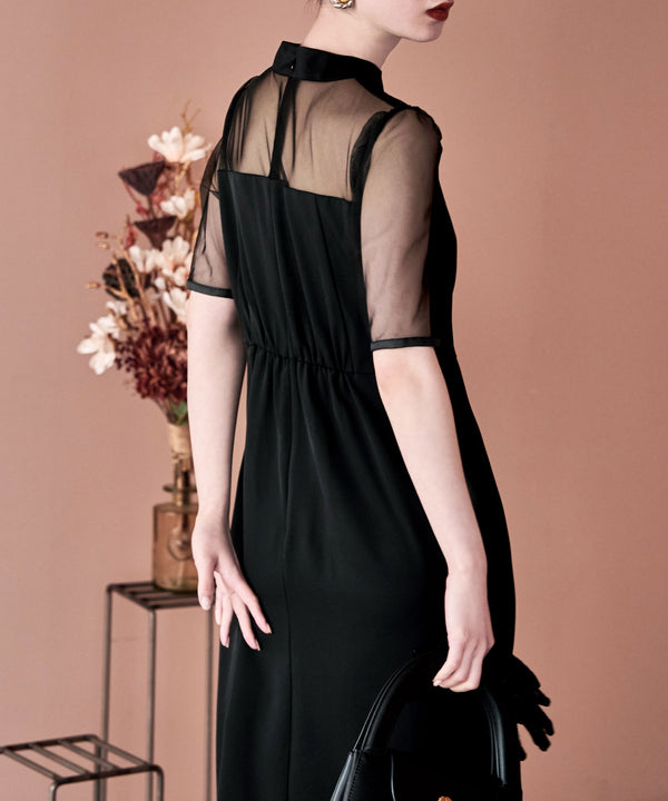 {"color":"\u30d6\u30e9\u30c3\u30af","info":"model\uff1aH163cm size\uff1aM"}