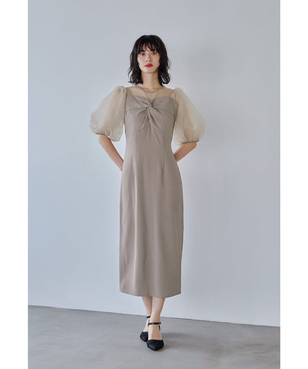 {"color":"\u30b0\u30ec\u30fc\u30b8\u30e5","info":"model\uff1aH166cm size\uff1aM"}