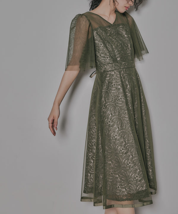 {"color":"\u30b0\u30ea\u30fc\u30f3","info":"model\uff1aH167cm size\uff1aM"}