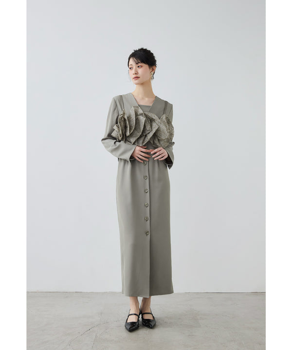 {"color":"\u30b0\u30ec\u30fc\u30b8\u30e5","info":"model\uff1aH166cm size\uff1aM"}